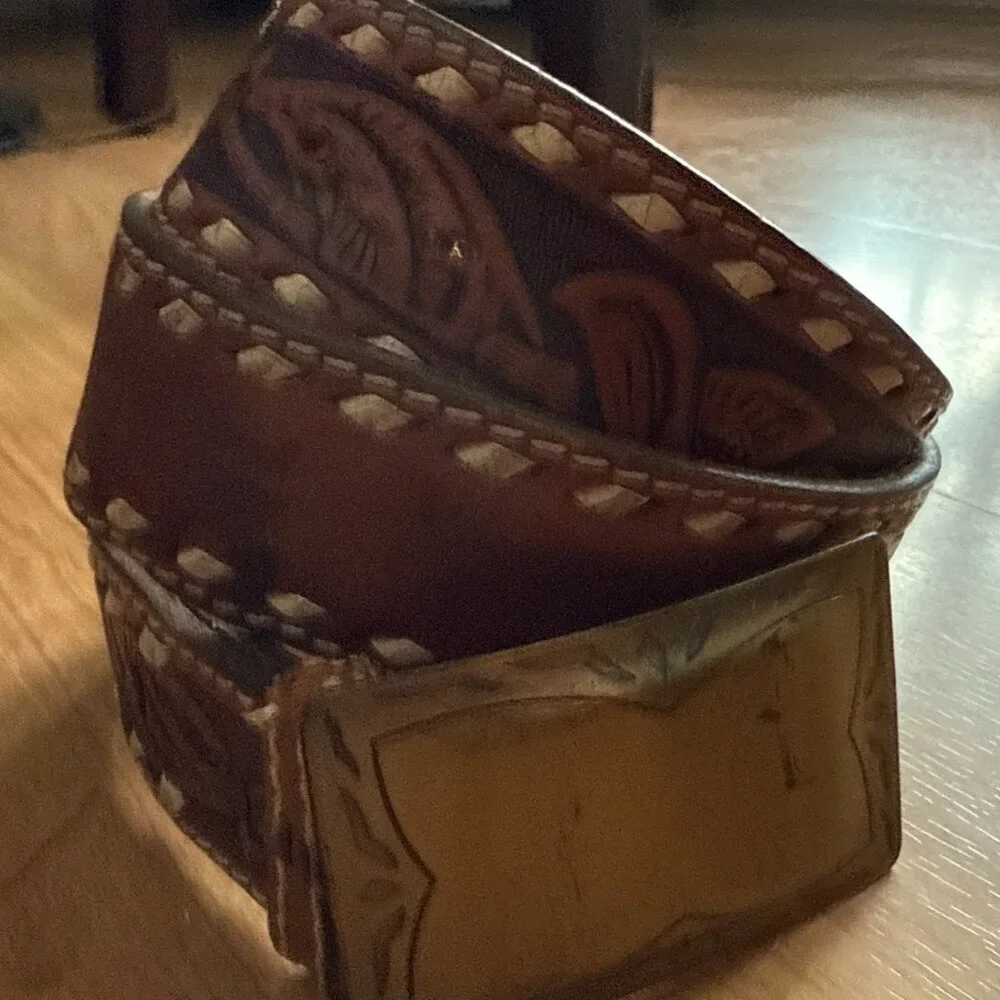 Southwest Clothiers, Inc. Leather Raw Grain Saddle Leather Belt SZ 36 Hand Laced